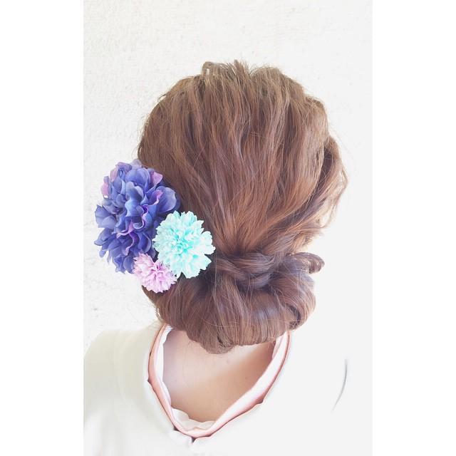 ミディアムヘアスタイル  LOAVE AOYAMA