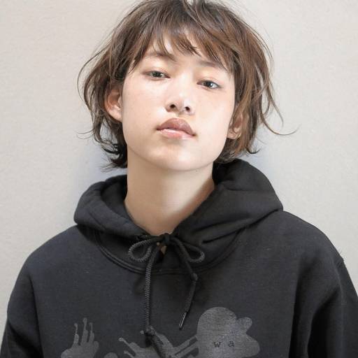 ヘアアレンジヘアスタイル  セミウェット ダウンアレンジ おだんご ショートバング 眉上バング keen