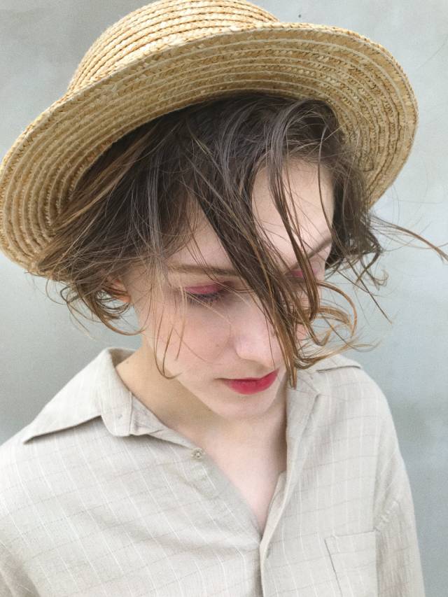 ロングヘアスタイル  people