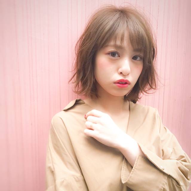 ボブヘアスタイル  THEATER 透明感 うざバング ショートバング ショート ショートボブ くせ毛風 パーマ デジタルパーマ