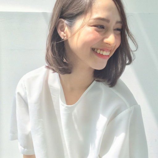 ボブヘアスタイル  外はね めがね ゆるふわ スカーフ モテ