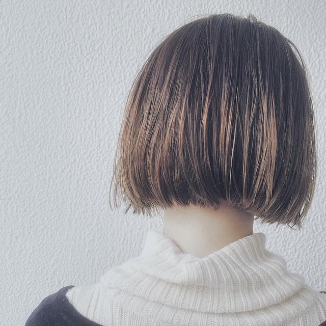 ボブヘアスタイル  柳沼さとみ ショートバング 眉上バング クラシカル レトロ FUDGE 大宮 Hygge