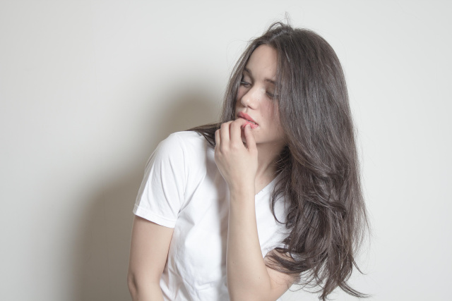 ヘアアレンジヘアスタイル  畑田萌 おだんご ヘアバンド ナチュラル ラフ 簡単アレンジ 代官山 中目黒 roma