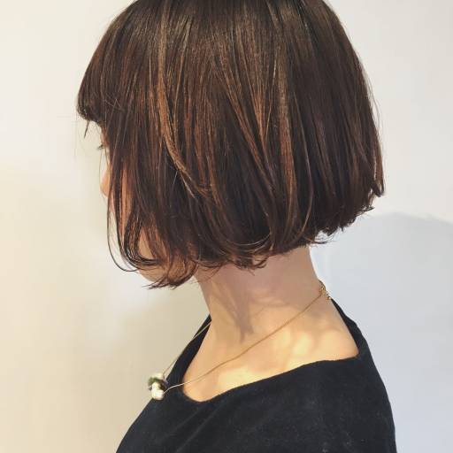 ロングヘアスタイル  外国人風 ランダム ウェーブ くせ毛風 ラフ カラー ポイントカラー インナーカラー グリーン系 ナチュラル 透明感 アンニュイ 白T チェックシャツ 鷲尾佳子 depart 南青山店