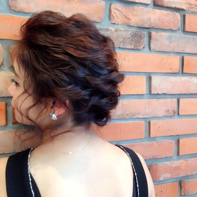ヘアアレンジヘアスタイル  パーティーアレンジ ウエディング ブライダル 結婚式 二次会 アップスタイル アップバング クラシック drive for garden
