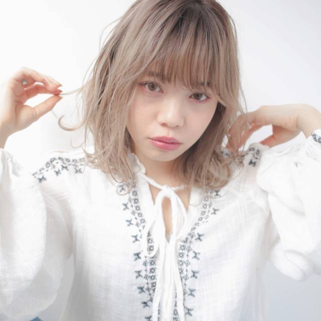 ボブヘアスタイル  シースルーバング 無造作 外国人風 黒髪 ラフ 外ハネ アンニュイ ウェット ウェーブ hair design noel
