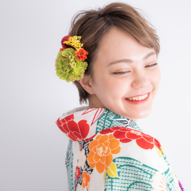 ヘアアレンジヘアスタイル  ヘアーサロン　Loufreasy（ラフリジー） ベリーショート ショートヘア ショートボブ ハンサムショート マッシュショート ショートアレンジ 耳かけショート ショートヘアー ショートヘアアレンジ 卒業式 袴 成人式 振袖 和装 和装アレンジ 着物 着物アレンジ