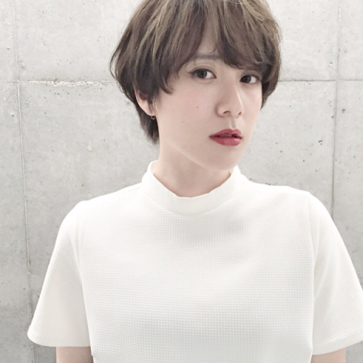 ミディアムヘアスタイル  鈴木茜 くせ毛風 ダークトーン 無造作 ラフ 透明感 中目黒 代官山 roma