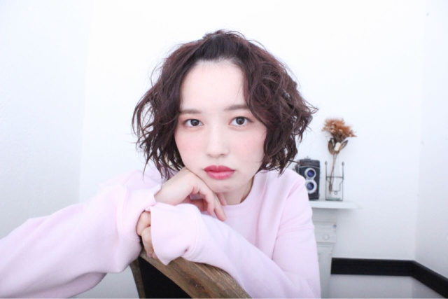 ヘアアレンジヘアスタイル  Laulea 編みこみ 無造作 黒髪 ラフ アンニュイ 透明感