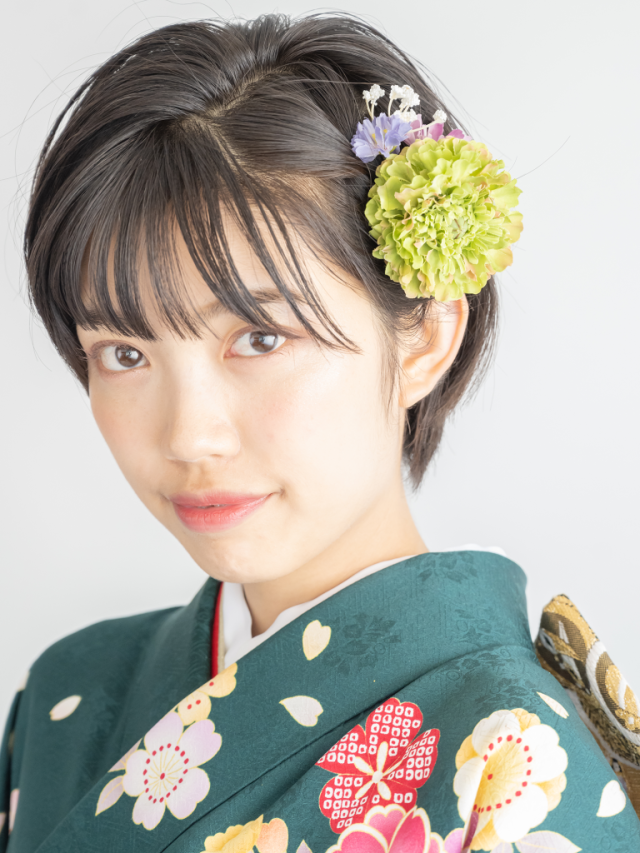 ヘアアレンジヘアスタイル  ヘアーサロン　Loufreasy（ラフリジー） ベリーショート ショート ショートヘア ショートボブ ショートヘアアレンジ ショートヘアー 成人式 前撮り 振袖 ヘアアレンジ ヘアセット 和装 和装アレンジ 和装ヘア 卒業式 袴 ハンサムショート