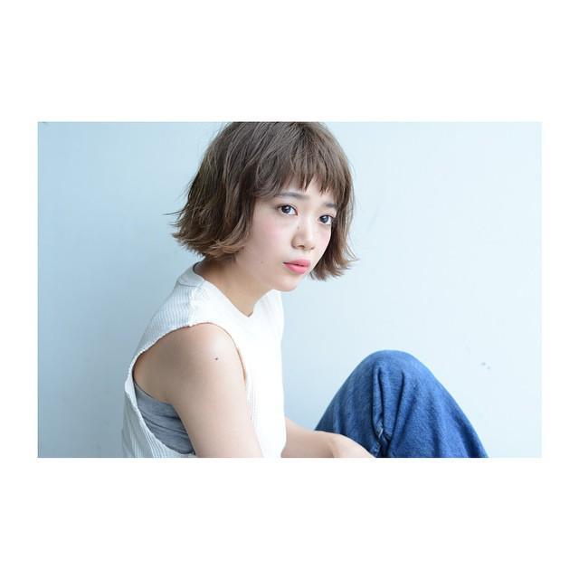 ヘアアレンジヘアスタイル  齋藤愛 ハーフアップ ナチュラル 透明感 外国人風 アッシュ ショートバング FUDGE 表参道 青山 ボブ